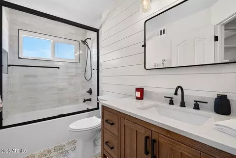 Bath - 1482 E Century Ave, Gilbert, AZ 85296 photo 4 of 4