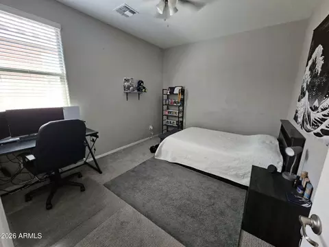 7121 W Solano Dr N, Glendale, AZ 85303