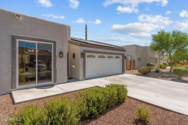 690 W Dylan Ct, Wickenburg, AZ 85390