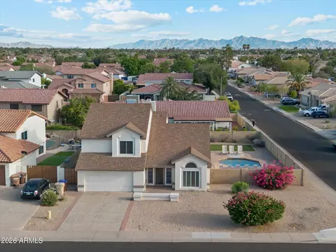 7233 W Corrine Dr, Peoria, AZ 85381
