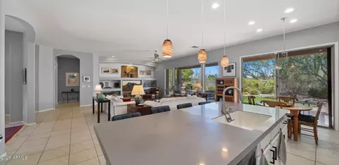 4044 E Desert Forest Trl, Cave Creek, AZ 85331