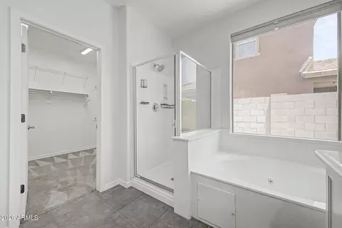 Bath - 1841 E Dubois Ave, Gilbert, AZ 85298 photo 3 of 4