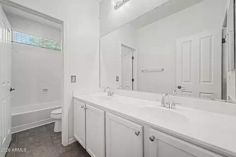 Bath - 1841 E Dubois Ave, Gilbert, AZ 85298 photo 4 of 4