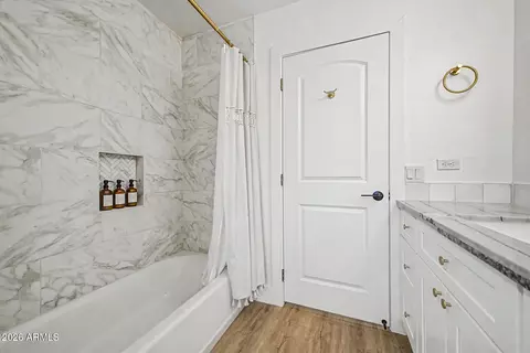 Bath - 1893 E Vaughn St, Tempe, AZ 85283 photo 6 of 6