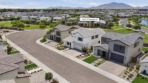 View/Area - 1421 E Donato Ct, Gilbert, AZ 85298 photo 1 of 6