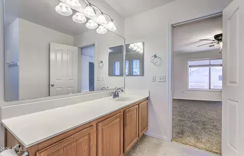 Bath - 2655 E Harrison Ct, Gilbert, AZ 85295 photo 2 of 3