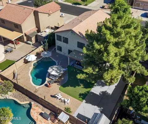 View/Area - 1371 E Jasper Dr, Gilbert, AZ 85296 photo 3 of 7