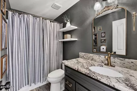 Bath - 1371 E Jasper Dr, Gilbert, AZ 85296 photo 1 of 5