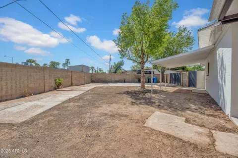 Exterior - 3117 W Pershing Ave, Phoenix, AZ 85029 photo 3 of 4