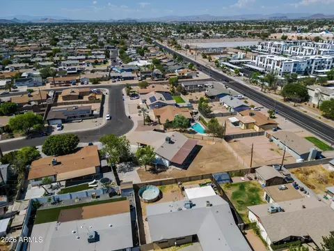 View/Area - 3117 W Pershing Ave, Phoenix, AZ 85029 photo 6 of 8