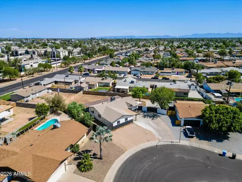 View/Area - 3117 W Pershing Ave, Phoenix, AZ 85029 photo 4 of 8