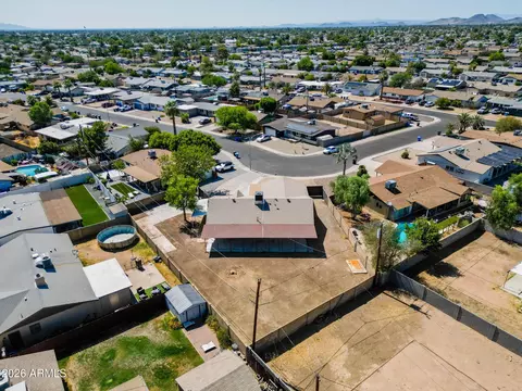 View/Area - 3117 W Pershing Ave, Phoenix, AZ 85029 photo 7 of 8
