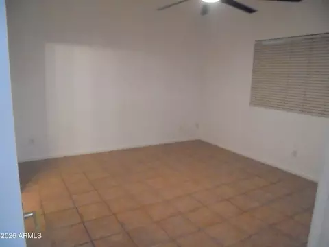 Living - 4204 S 78th Ln, Phoenix, AZ 85043 photo 5 of 5