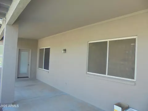 Exterior - 4204 S 78th Ln, Phoenix, AZ 85043 photo 3 of 4