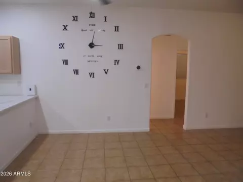 Living - 4204 S 78th Ln, Phoenix, AZ 85043 photo 3 of 5