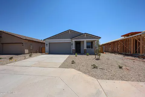 40045 W Wolf Dr, Maricopa, AZ 85138