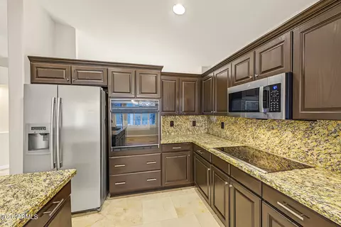 Kitchen - 14444 S 8th St, Phoenix, AZ 85048 photo 5 of 5