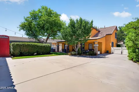 Exterior - 2743 E Hobart St, Gilbert, AZ 85296 photo 4 of 17