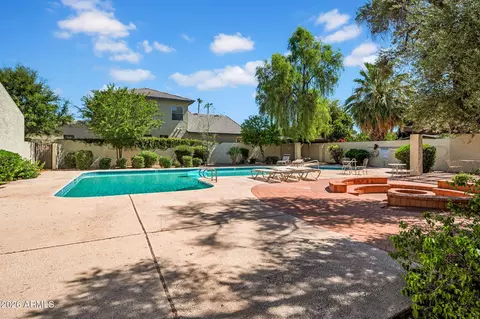Exterior - 7 E Loma Ln, Phoenix, AZ 85020 photo 4 of 4