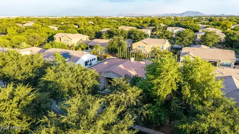 View/Area - 2975 E Comstock Dr, Gilbert, AZ 85296 photo 3 of 13