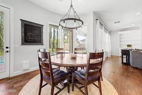 Dining - 2975 E Comstock Dr, Gilbert, AZ 85296 photo 4 of 4