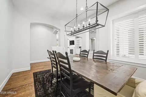 Dining - 2975 E Comstock Dr, Gilbert, AZ 85296 photo 2 of 4