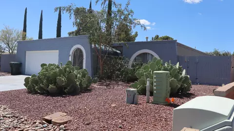 956 Ocotillo Dr, Sierra Vista, AZ 85635