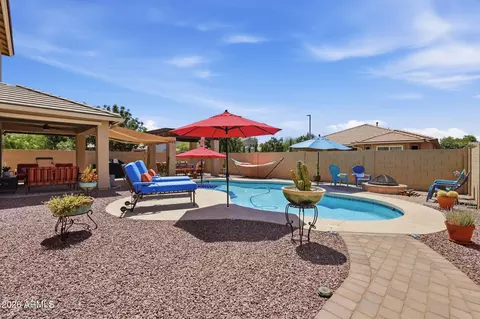 Exterior - 3009 E Meadowview Dr, Gilbert, AZ 85298 photo 5 of 6