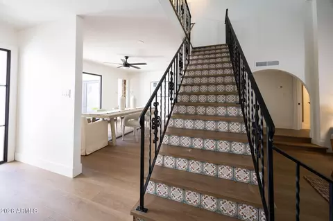 Entry Way - 77 E Missouri Ave #64, Phoenix, AZ 85012 photo 8 of 13