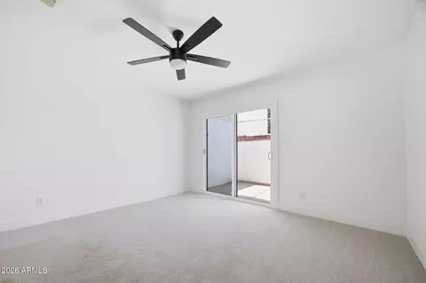 Bedroom - 77 E Missouri Ave #64, Phoenix, AZ 85012 photo 4 of 6
