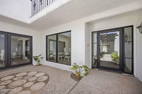 Exterior - 77 E Missouri Ave #64, Phoenix, AZ 85012 photo 2 of 2