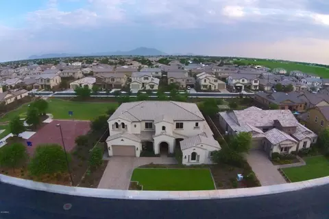2907 E Derringer Way, Gilbert, AZ 85297 photo 2