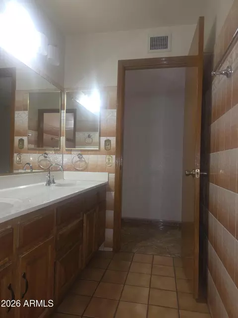 3925 E Tonto St, Phoenix, AZ 85044 photo 15
