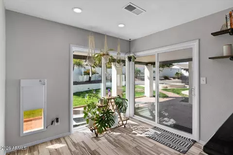 2318 E Yucca St, Phoenix, AZ 85028 photo 27