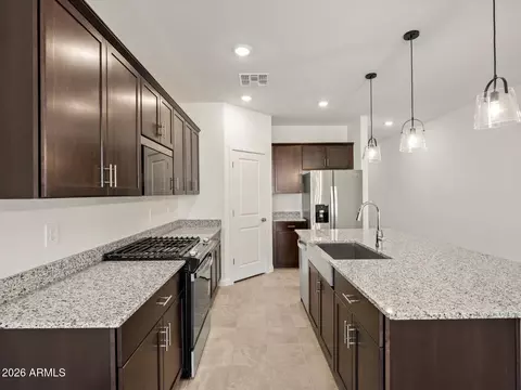 2505 Enantio Rd, San Tan Valley, AZ 85143