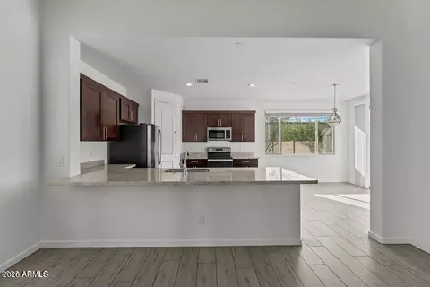 Entry Way - 721 E Carol Ave, Phoenix, AZ 85020 photo 1 of 1