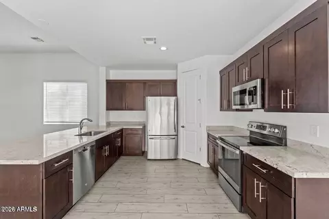 Kitchen - 721 E Carol Ave, Phoenix, AZ 85020 photo 1 of 4