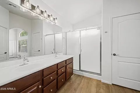 Bath - 3930 E Simpson Rd, Gilbert, AZ 85297 photo 1 of 1