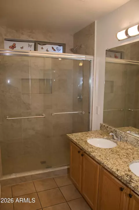 Bath - 2337 E 39th Ave, Apache Junction, AZ 85119 photo 3 of 5