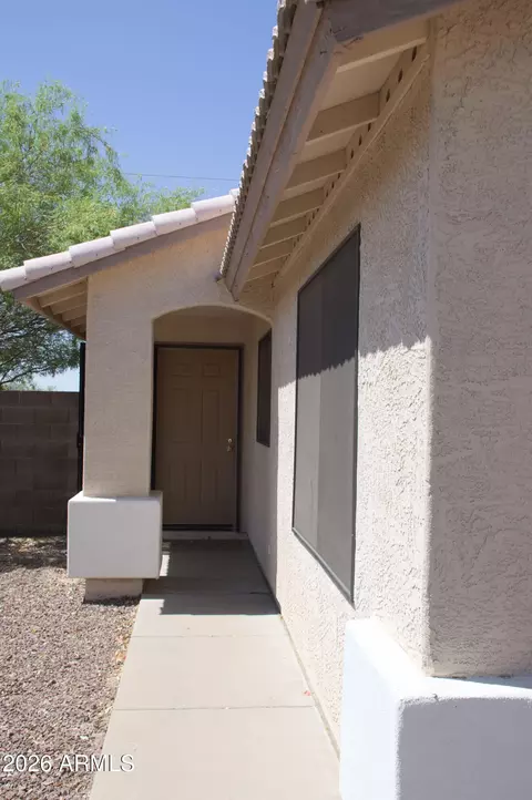 Exterior - 2337 E 39th Ave, Apache Junction, AZ 85119 photo 5 of 8