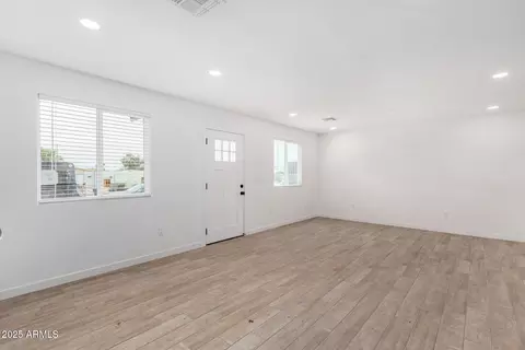 324 S 97th Way, Mesa, AZ 85208 photo 6