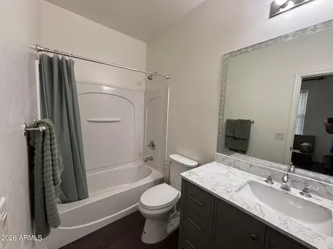 Bath - 2239 E Bowker St, Phoenix, AZ 85040 photo 1 of 6