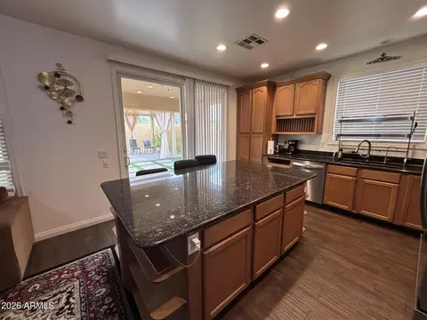 Kitchen - 2239 E Bowker St, Phoenix, AZ 85040 photo 1 of 4