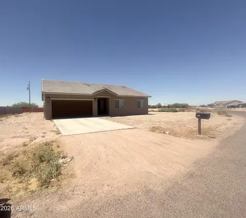 3650 N Hohokam Dr, Eloy, AZ 85131