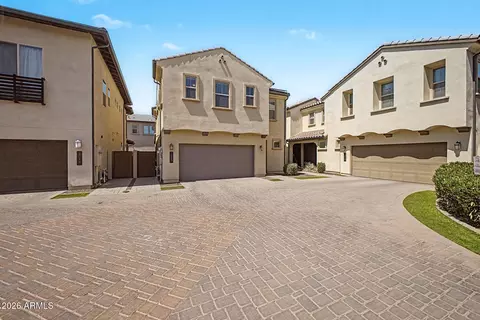 Exterior - 3922 E Dublin St, Gilbert, AZ 85295 photo 3 of 7