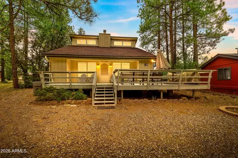 17335 S Mescalero Dr, Munds Park, AZ 86017