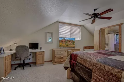 Bedroom - 4705 N Oak Leaf Cir, Pine, AZ 85544 photo 5 of 5