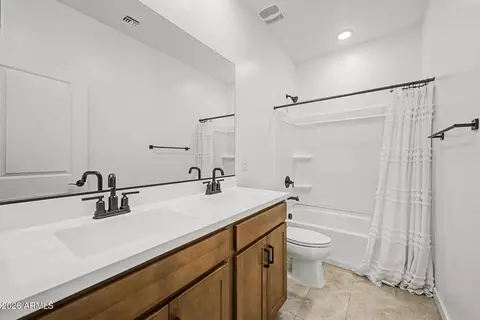 Bath - 4512 S Mole --, Mesa, AZ 85212 photo 4 of 4