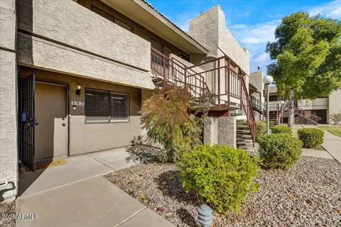 3301 Earll Dr #102, Phoenix, AZ 85018 photo 16