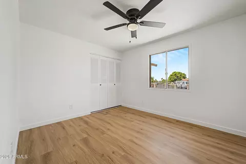 Bedroom - 4717 N 79th Ln, Phoenix, AZ 85033 photo 4 of 4